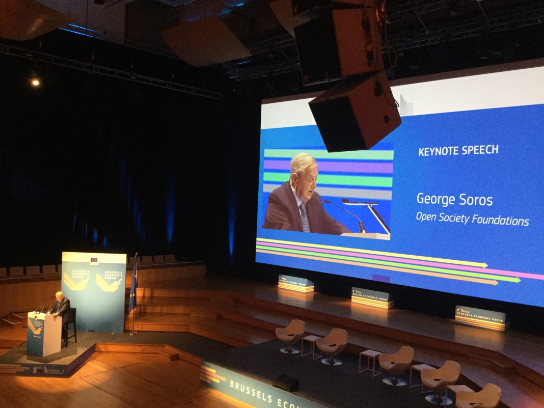 Corespondență de la Bruxelles: Soros – UE este guvernată de tratate depășite Corespondență de la Bruxelles: Soros – UE este guvernată de tratate depășite
