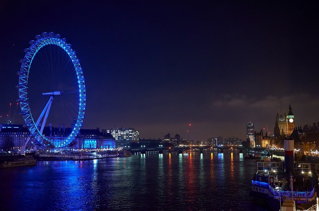 Piața de imobiliare din Londra înregistrează cea mai mare scădere de după criză Piața de imobiliare din Londra înregistrează cea mai mare scădere de după criză