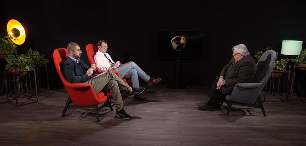 Polonezii chiar vând castraveți grădinarului Polonezii chiar vând castraveți grădinarului