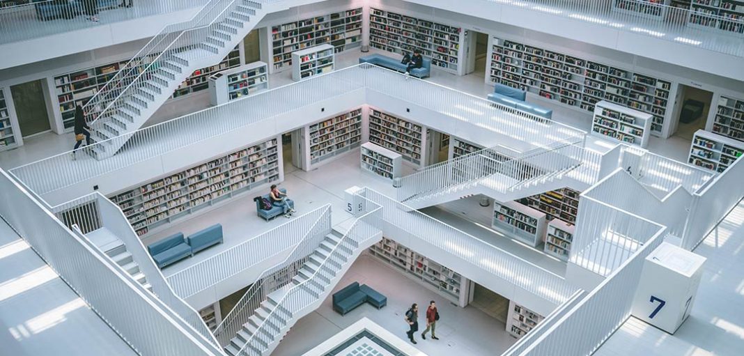 EM360TALK: Educația ar trebui să devină adevărata religie a României EM360TALK: Educația ar trebui să devină adevărata religie a României