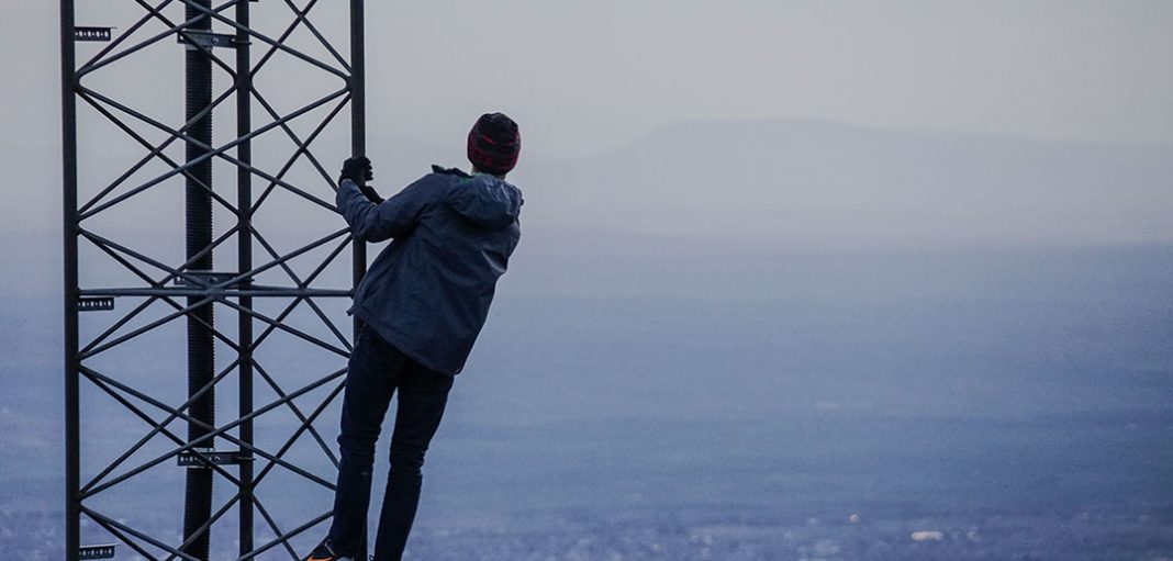 Financial Intelligence organizează webinarul 5G: ROMÂNIA DIGITALĂ Financial Intelligence organizează webinarul 5G: ROMÂNIA DIGITALĂ