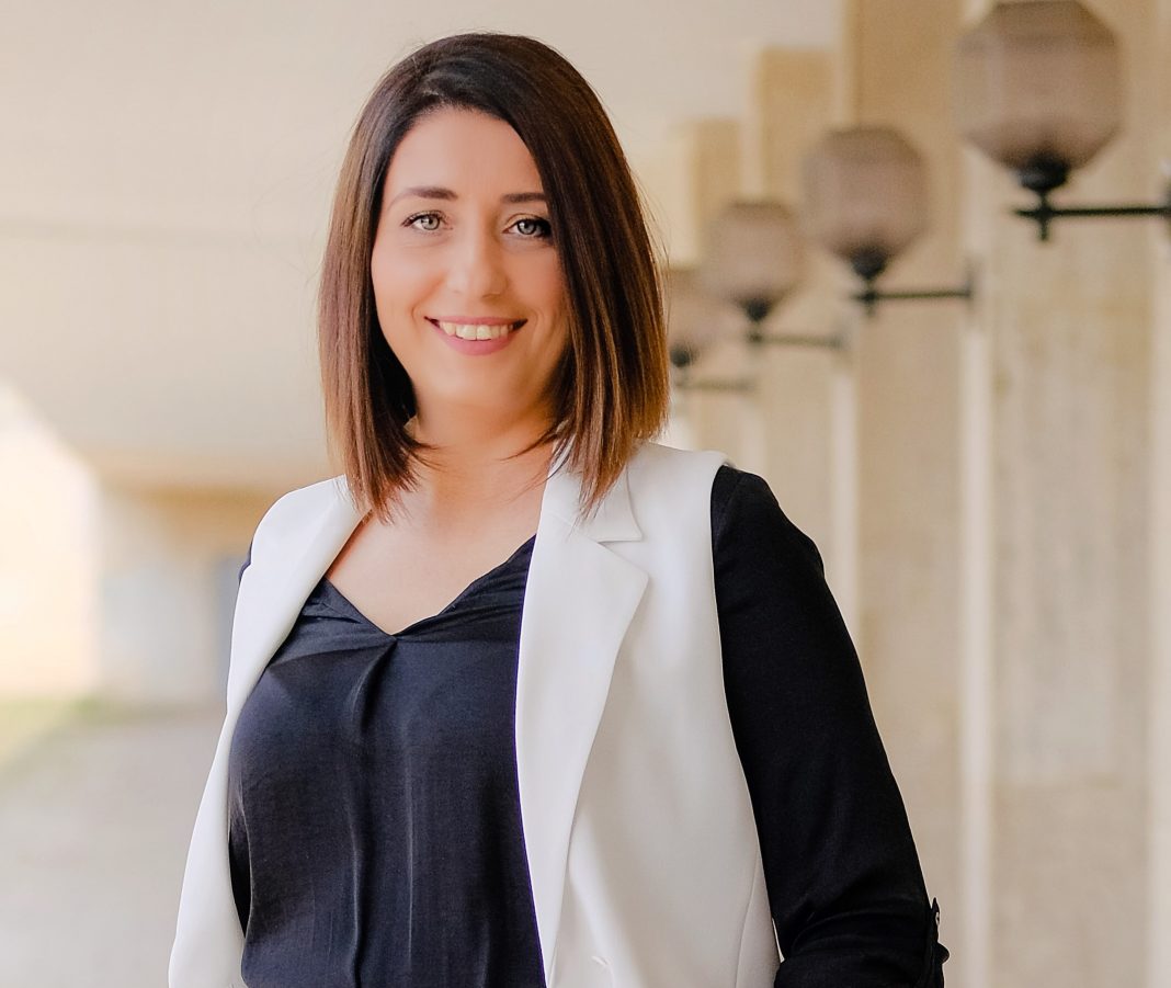 STUDIU: 90% dintre angajații români cu vârste între 25 și 45 ani consideră ca brandul personal îi ajută să obțină un job mai bun STUDIU: 90% dintre angajații români cu vârste între 25 și 45 ani consideră ca brandul personal îi ajută să obțină un job mai bun