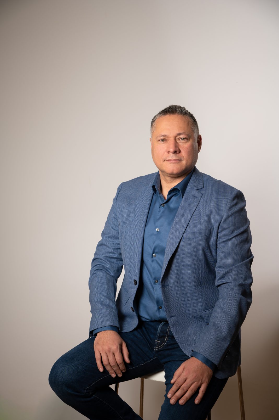 MedLife anunță o creștere de 58% a cifrei de afaceri pro-forma în primul semetru din acest an. “Intenționăm să accesăm un nou credit sindicalizat în valoare de 50 milioane de euro, fonduri pe care le vom investi în special în achiziții pentru a ne consolida poziția de lider la nivel național și a ne crește prezența regională” MedLife anunță o creștere de 58% a cifrei de afaceri pro-forma în primul semetru din acest an. “Intenționăm să accesăm un nou credit sindicalizat în valoare de 50 milioane de euro, fonduri pe care le vom investi în special în achiziții pentru a ne consolida poziția de lider la nivel național și a ne crește prezența regională”