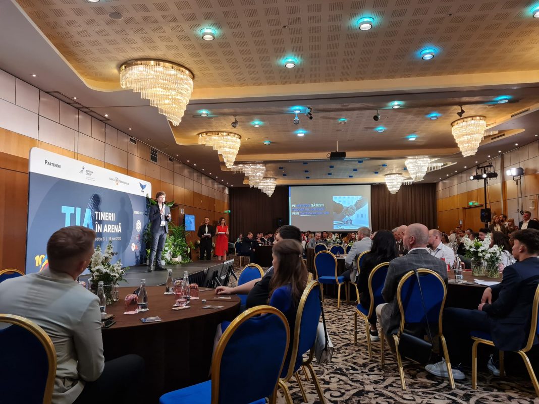 Tinerii în Arenă – Locul unde energia tinerilor și experiența antreprenorilor de top generează afaceri de succes Tinerii în Arenă – Locul unde energia tinerilor și experiența antreprenorilor de top generează afaceri de succes