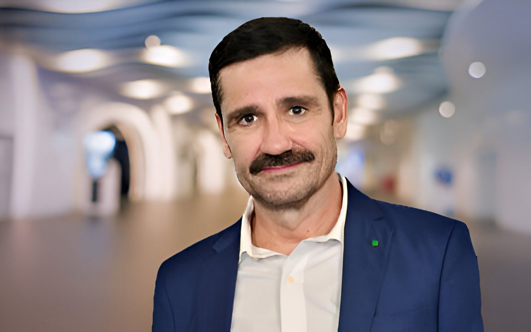 Antonio Vencesla, noul Director Corporate Affairs & Communications JTI Romania Antonio Vencesla, noul Director Corporate Affairs & Communications JTI Romania