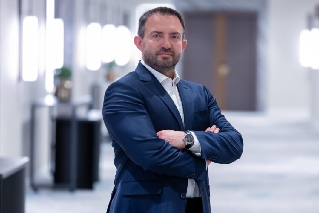 Bogdan Costaș, Director general TAROM
