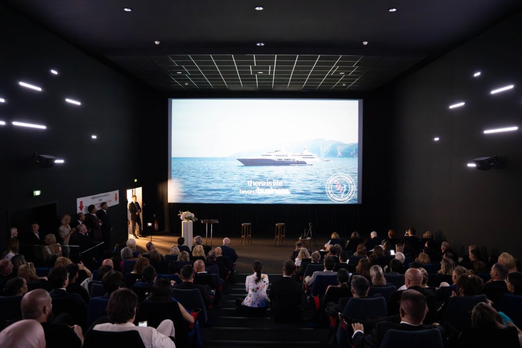 S-a lansat Clubul Româno-Monegasc CCPMR, o platformă de business care își propune să conecteze antreprenorii români cu investitorii din Monaco S-a lansat Clubul Româno-Monegasc CCPMR, o platformă de business care își propune să conecteze antreprenorii români cu investitorii din Monaco