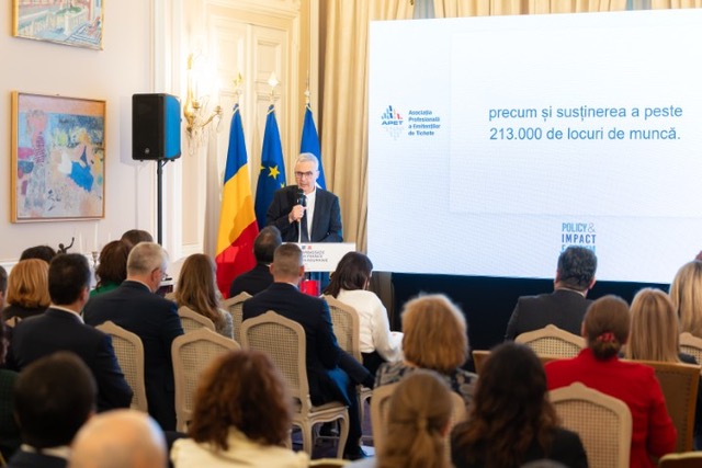 Studiu ASE: Tichetele de masă au generat 1,10% din PIB în 2025. Reducerea voucherelor de vacanță a costat turismul intern peste un milion de nopți de cazare Studiu ASE: Tichetele de masă au generat 1,10% din PIB în 2025. Reducerea voucherelor de vacanță a costat turismul intern peste un milion de nopți de cazare